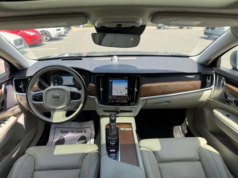 Used 2017 Volvo S90 T6 Inscription w/ Vision Package AWD/4WD image 43