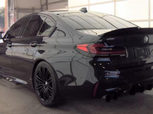 Used 2019 BMW M550i xDrive w/ Dynamic Handling Package AWD/4WD image 3