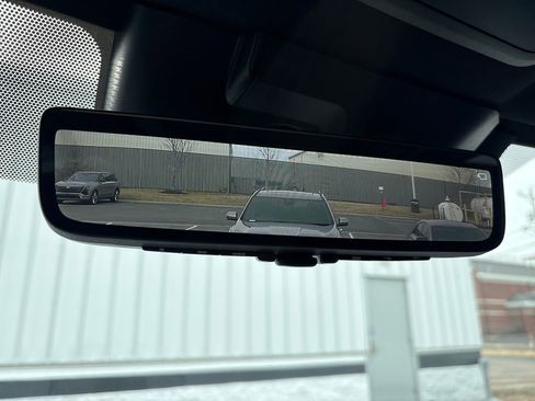 Used 2023 Toyota Sequoia Platinum image 33