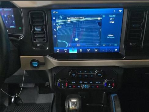 Used 2022 Ford Bronco Wildtrak image 7