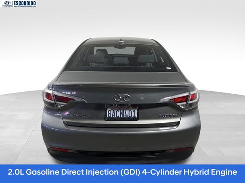 Used 2017 Hyundai Sonata SE FWD image 4