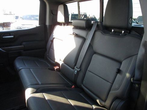 Used 2019 Chevrolet Silverado 1500 LT Trail Boss image 19