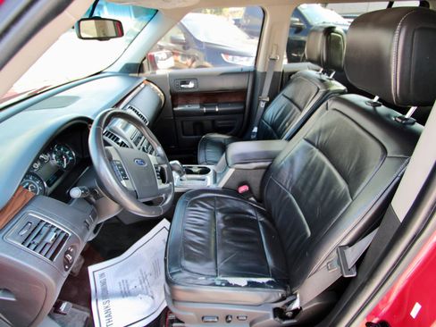 Used 2009 Ford Flex SEL image 14