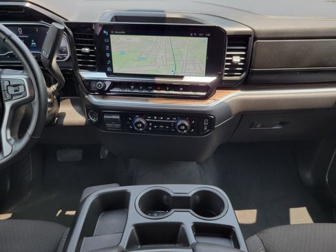 Used 2025 Chevrolet Silverado 2500 LT w/ Convenience Package AWD/4WD image 18
