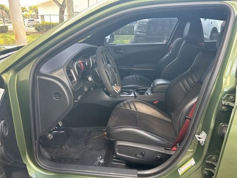 Used 2023 Dodge Charger SRT Hellcat w/ Harman/Kardon Audio Group image 5