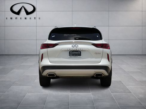 Certified 2023 INFINITI QX50 Luxe FWD image 6