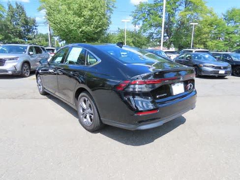 Used 2024 Honda Accord EX image 4