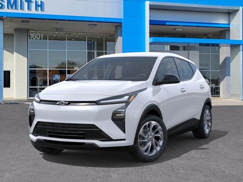 New 2027 Chevrolet Bolt LT FWD image 6