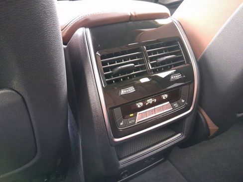 Used 2026 BMW X5 xDrive40i w/ Climate Comfort Package image 27