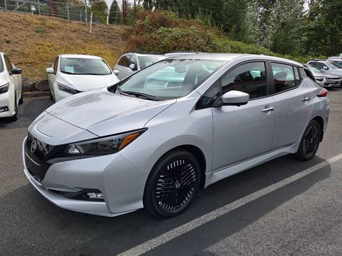 Used 2024 Nissan Leaf SV Plus FWD image 3