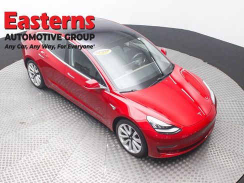 Used 2018 Tesla Model 3 Long Range image 3