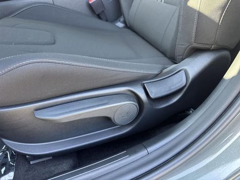 Certified 2025 Hyundai Elantra Sport w/ Cargo Package image 23