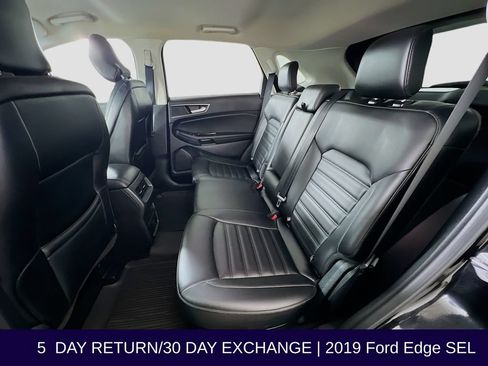 Used 2019 Ford Edge SEL w/ Equipment Group 201A AWD/4WD image 26