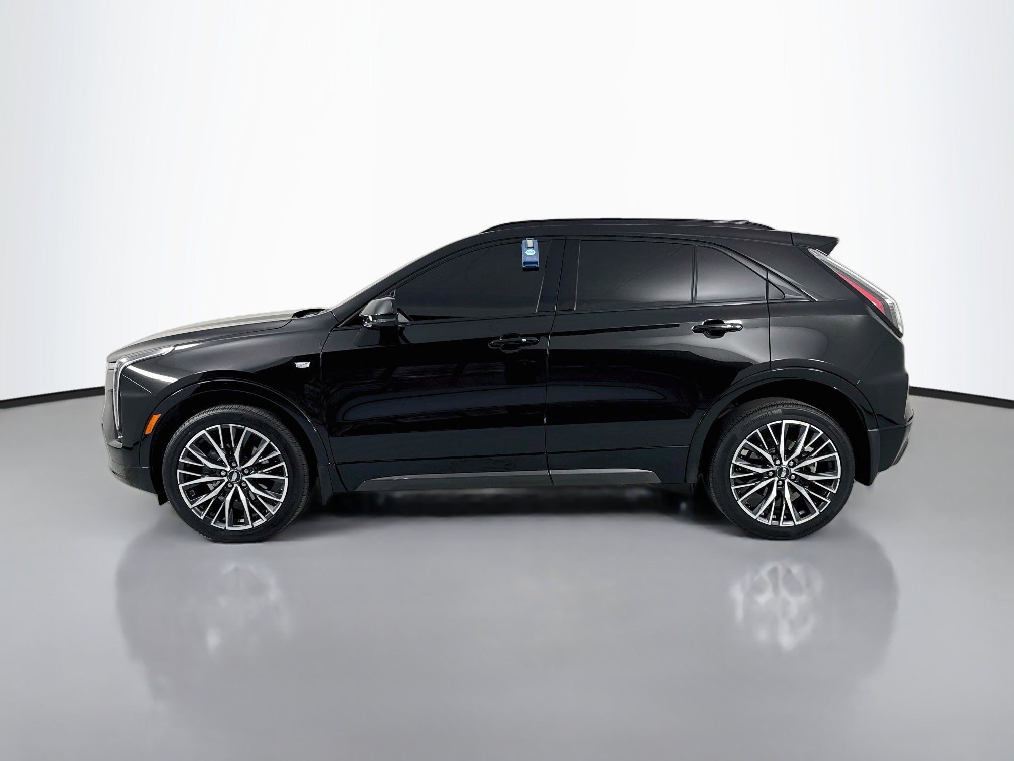Used 2024 Cadillac XT4 Sport AWD/4WD image 4