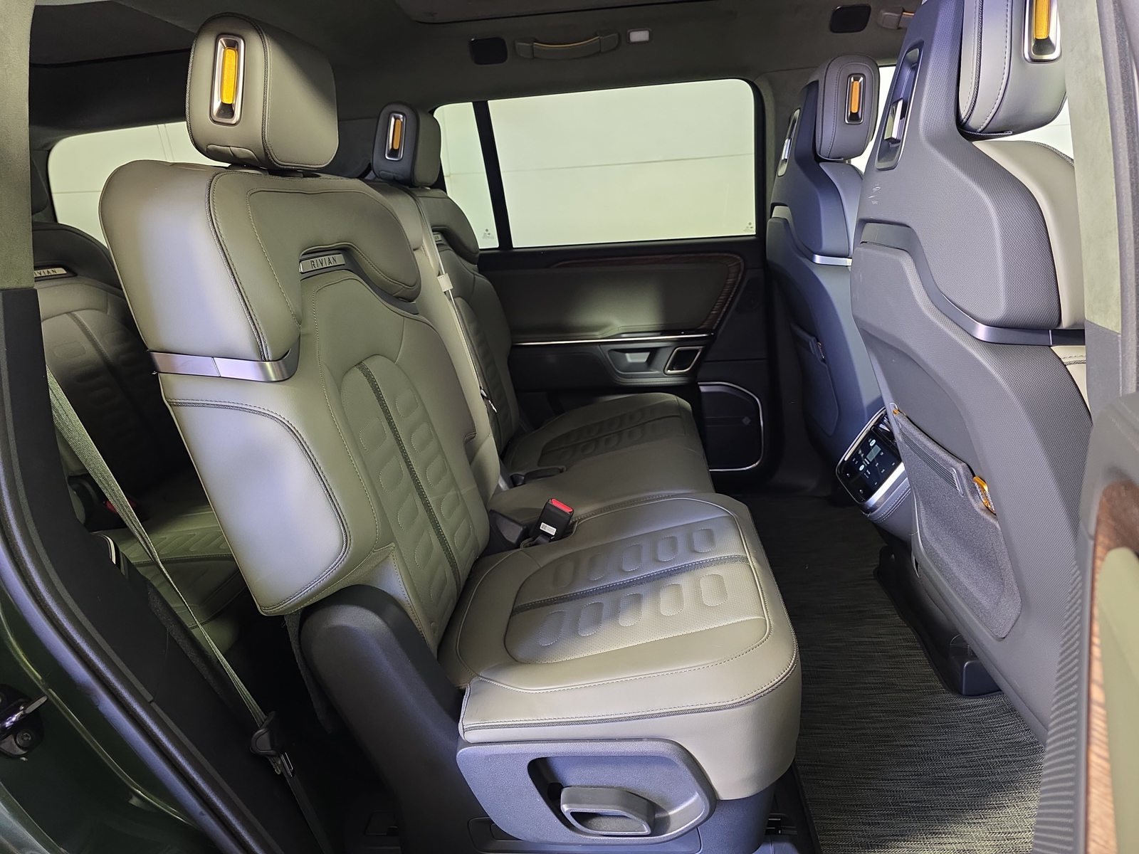 Used 2023 Rivian R1S Adventure Quad AWD/4WD image 23