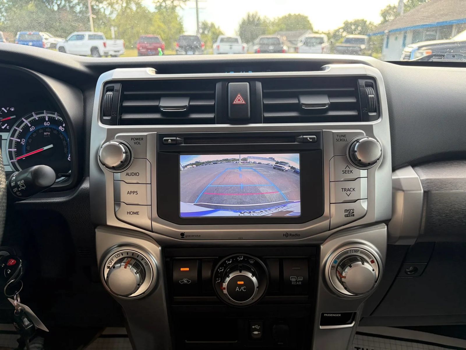 Used 2014 Toyota 4Runner SR5 AWD/4WD image 14