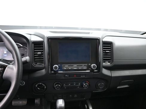 Used 2023 Nissan Frontier S w/ Tow Package AWD/4WD image 12