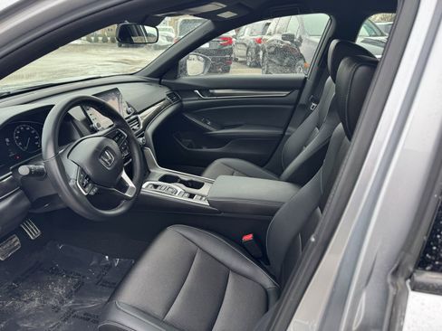 Used 2022 Honda Accord Sport image 15