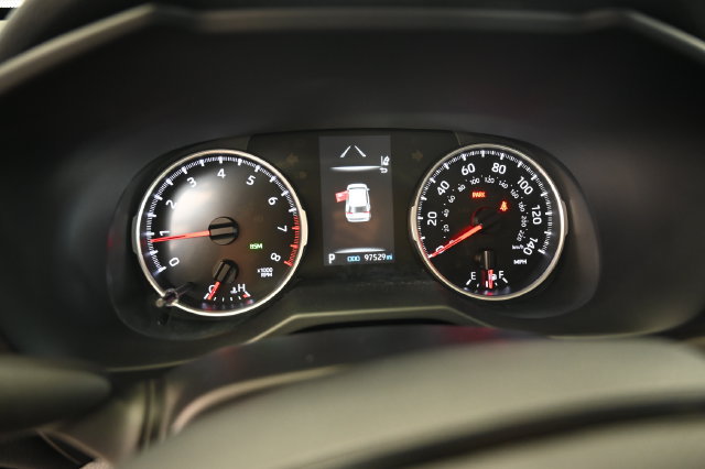 Used 2022 Toyota RAV4 XLE AWD/4WD image 29
