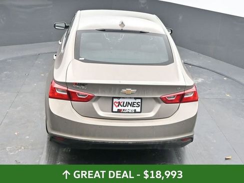 Used 2025 Chevrolet Malibu LT image 42