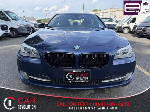 Used 2013 BMW 535i xDrive Sedan AWD/4WD image 2