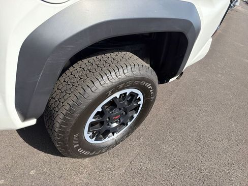 Used 2024 Toyota Tacoma TRD Off-Road AWD/4WD image 13