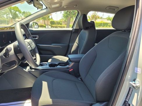 New 2026 Kia K4 FWD image 8