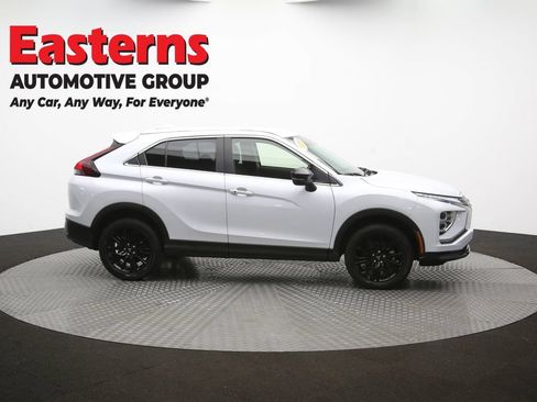Used 2024 Mitsubishi Eclipse Cross LE AWD/4WD image 44