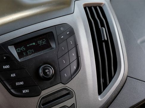 Used 2016 Ford Transit 350 XL image 19