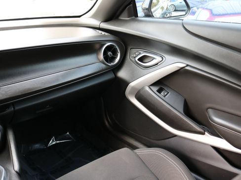 Used 2018 Chevrolet Camaro SS w/ Redline Edition image 21