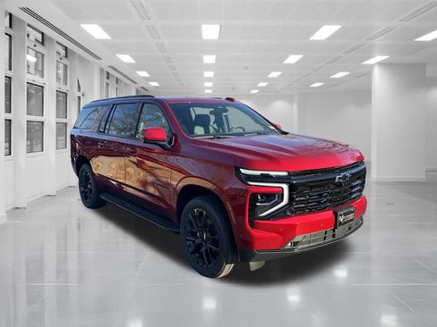 New 2026 Chevrolet Suburban RST w/ Comfort Package image 3