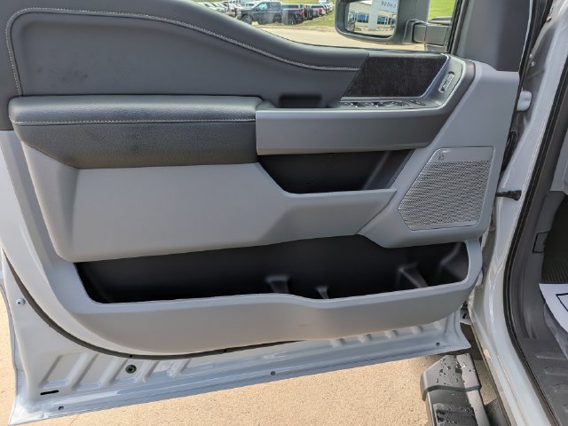 New 2026 Ford F250 XLT w/ XLT Premium Package AWD/4WD image 19