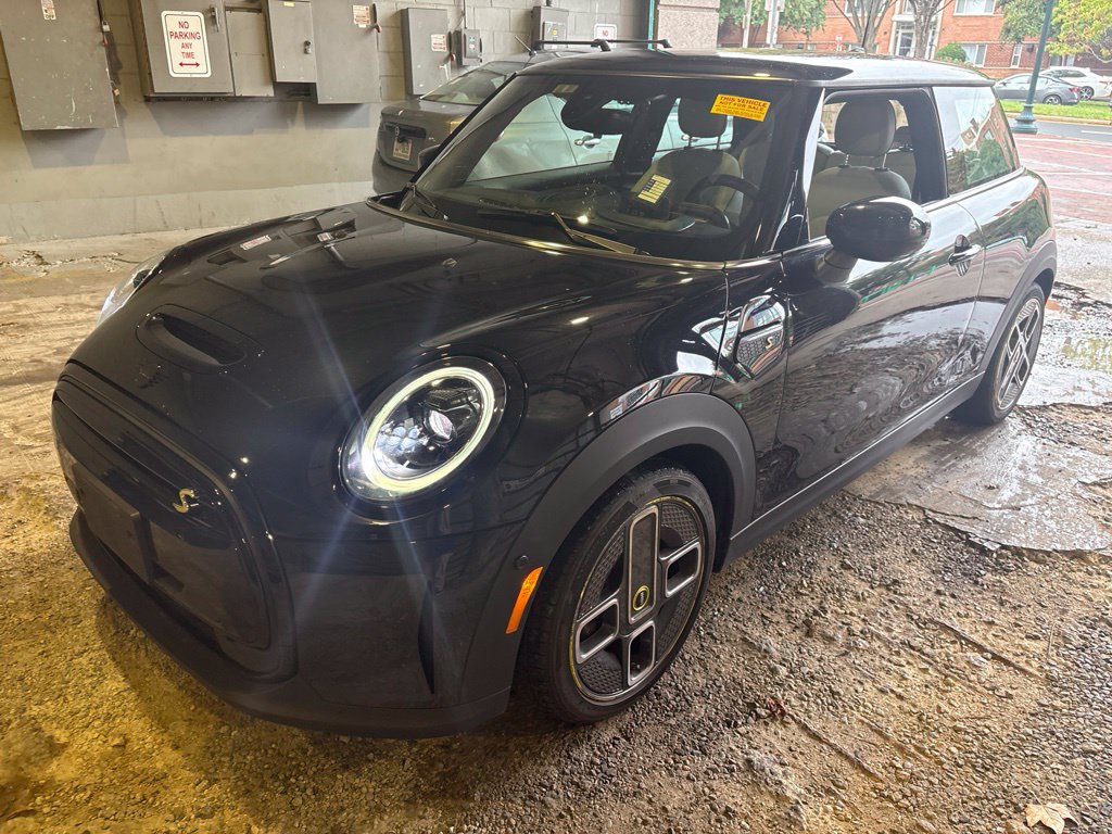Used 2023 MINI Cooper SE FWD image 7