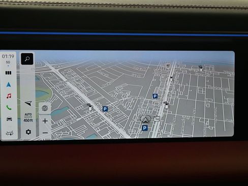 Used 2025 Porsche Macan Electric image 10