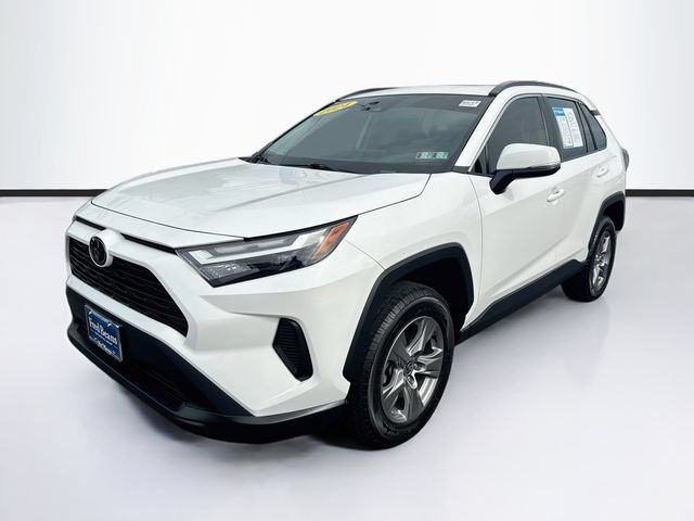 Used 2024 Toyota RAV4 XLE w/ Convenience Package AWD/4WD image 3