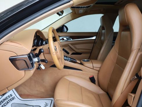 Used 2011 Porsche Panamera 4 AWD/4WD image 17