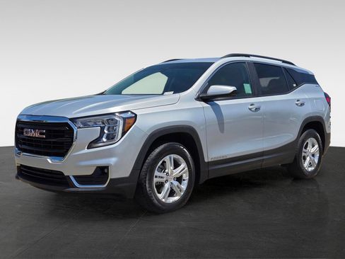 Used 2022 GMC Terrain SLE w/ Driver Convenience Package AWD/4WD image 7