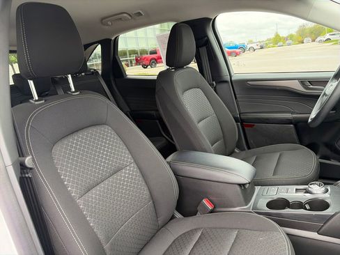 Used 2025 Ford Escape Active FWD image 12