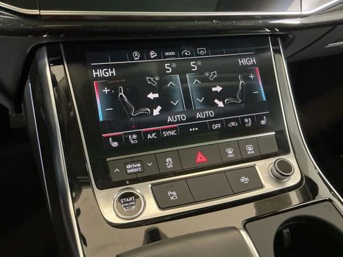 Used 2023 Audi Q7 2.0T Premium Plus w/ Premium Plus Package image 15