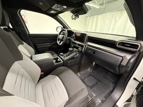 Certified 2025 Toyota 4Runner TRD Off-Road AWD/4WD image 9
