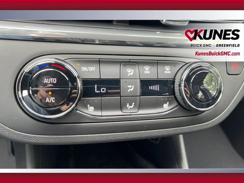 New 2026 Buick Envista Sport Touring w/ Convenience I Package FWD image 28