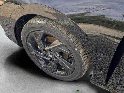 New 2026 Hyundai Elantra SEL Sport Premium FWD image 10