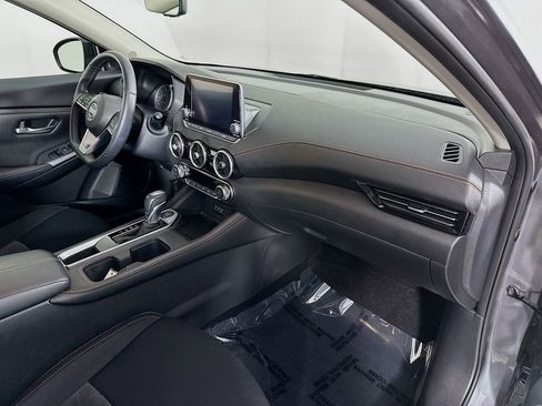 Certified 2022 Nissan Sentra SR w/ Electronics Package image 35
