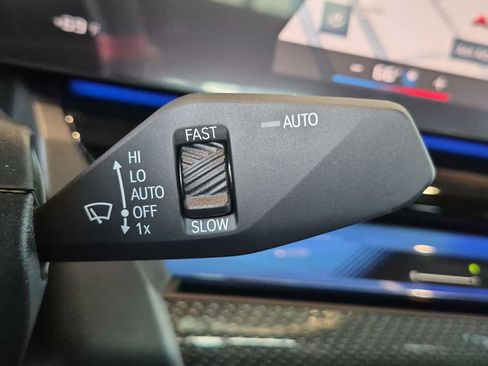 New 2027 BMW M5 w/ Executive Package AWD/4WD image 27