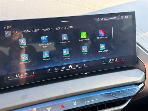 Used 2026 BMW X3 xDrive30 w/ Premium Package image 32