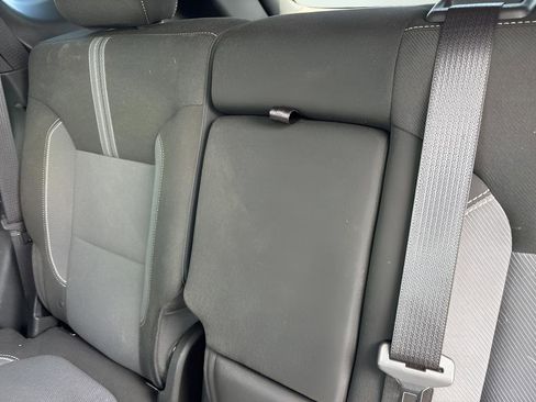 Used 2025 Chevrolet Blazer LT FWD image 14