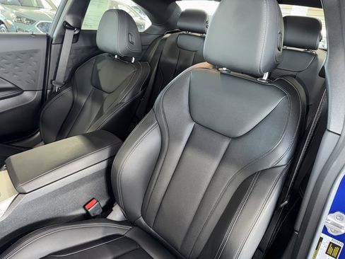 Certified 2025 BMW M240i Coupe image 29