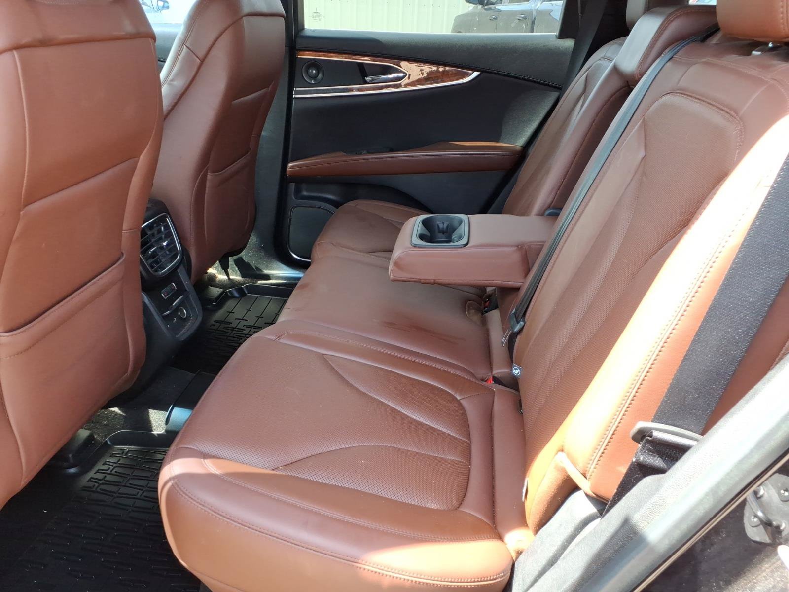 Used 2020 Lincoln Nautilus Reserve FWD image 15