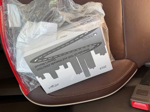 Used 2019 Chevrolet Silverado 2500 High Country w/ Duramax Plus Package image 31