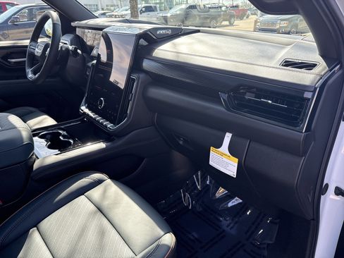 New 2026 GMC Yukon AT4 w/ AT4 Premium Package AWD/4WD image 13